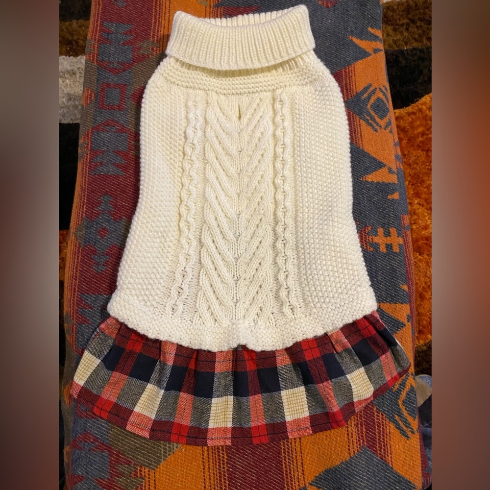 Rachel Zoe, Like New, Cable Knit, Dog Sweater